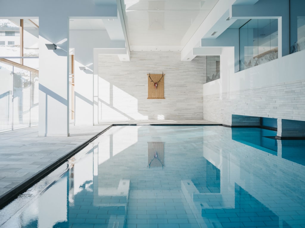 The Crystal VAYA Unique-Wellness Indoor Pool